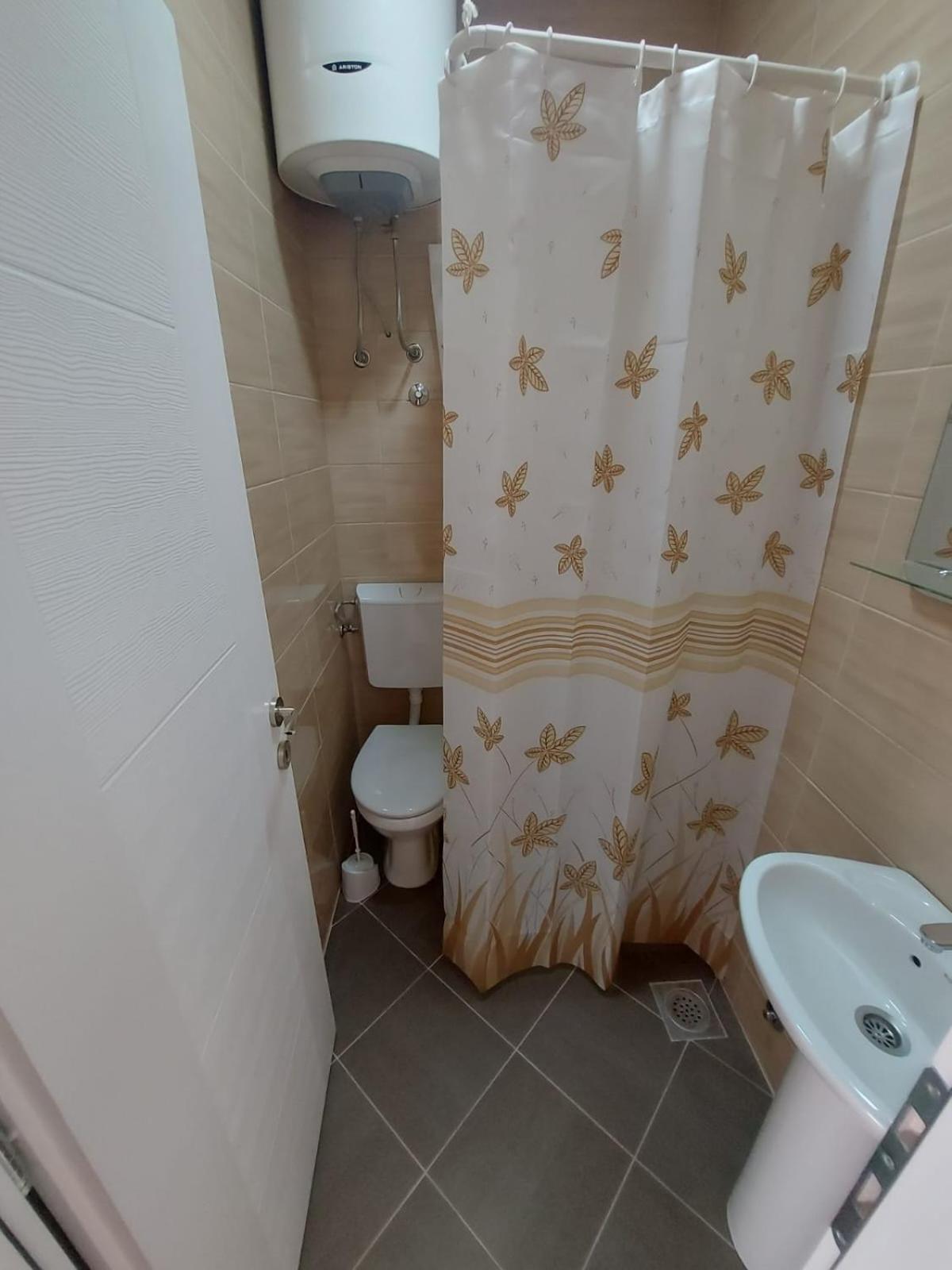 Apartmani Sunce Бар Екстериор снимка